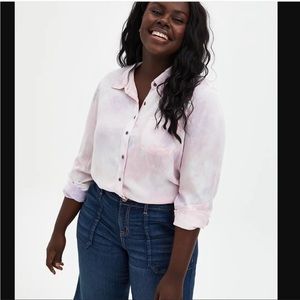 Torrid pink tie dye twill button up shirt 2X